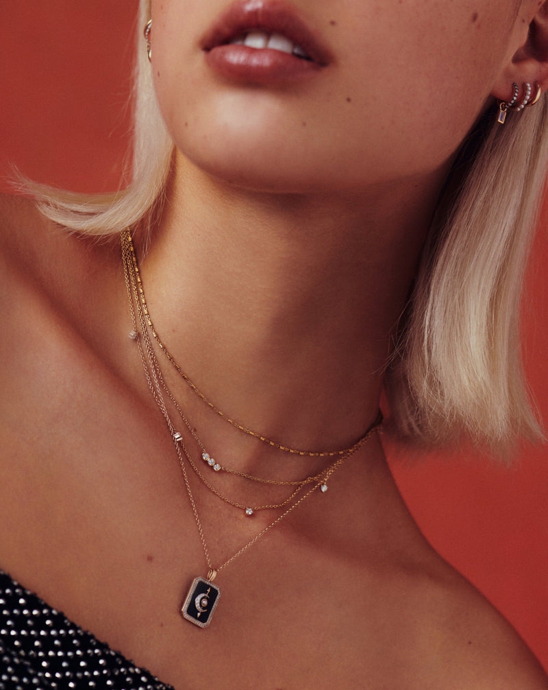 Solid Gold Vervelle Chain Choker detail view