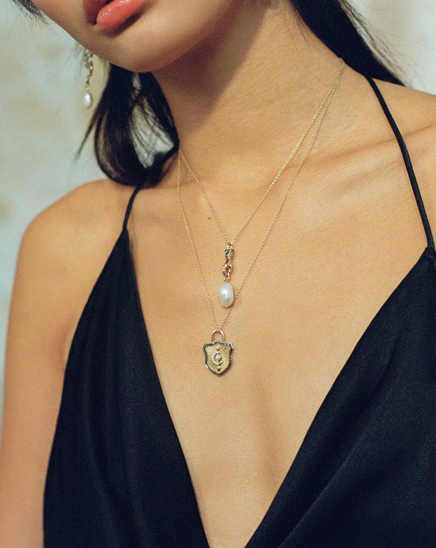 Harris Reed Solid Gold Shield Necklace |